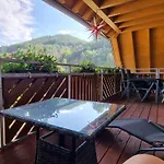 Hébergement de vacances No 4 *